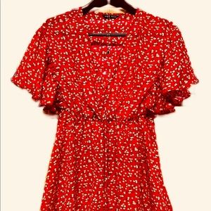 ❤️❤️❤️❤️ Red Dress - Size M (US 6) ❤️❤️❤️❤️